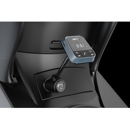 FM transmitter with 2.4A charging function